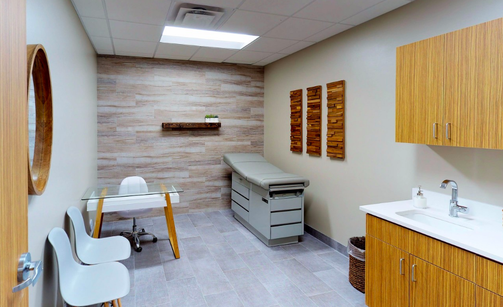 example of a recent lease medical office in North Dallas area